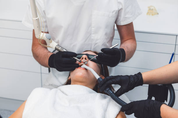 Best Emergency Treatment for Toothache in South Les, AK