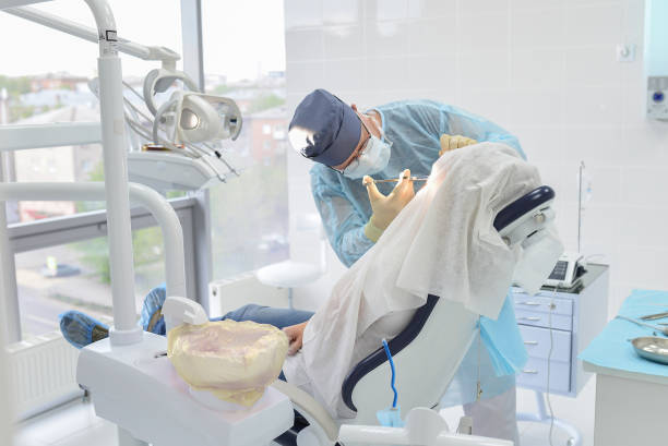 Best Emergency Root Canal Treatment in South Les, AK